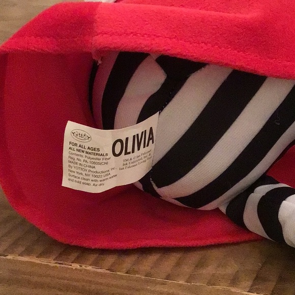 OLIVIA THE PIG Red Dress 15" Plush Toy Kohl's Cares Plush - Picture 6 of 11